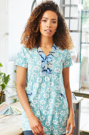 Mistral Contrast Print V-Neck Tunic with Pockets