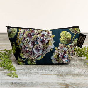 Toasted Crumpet Make Up Bag Hydrangea Noir